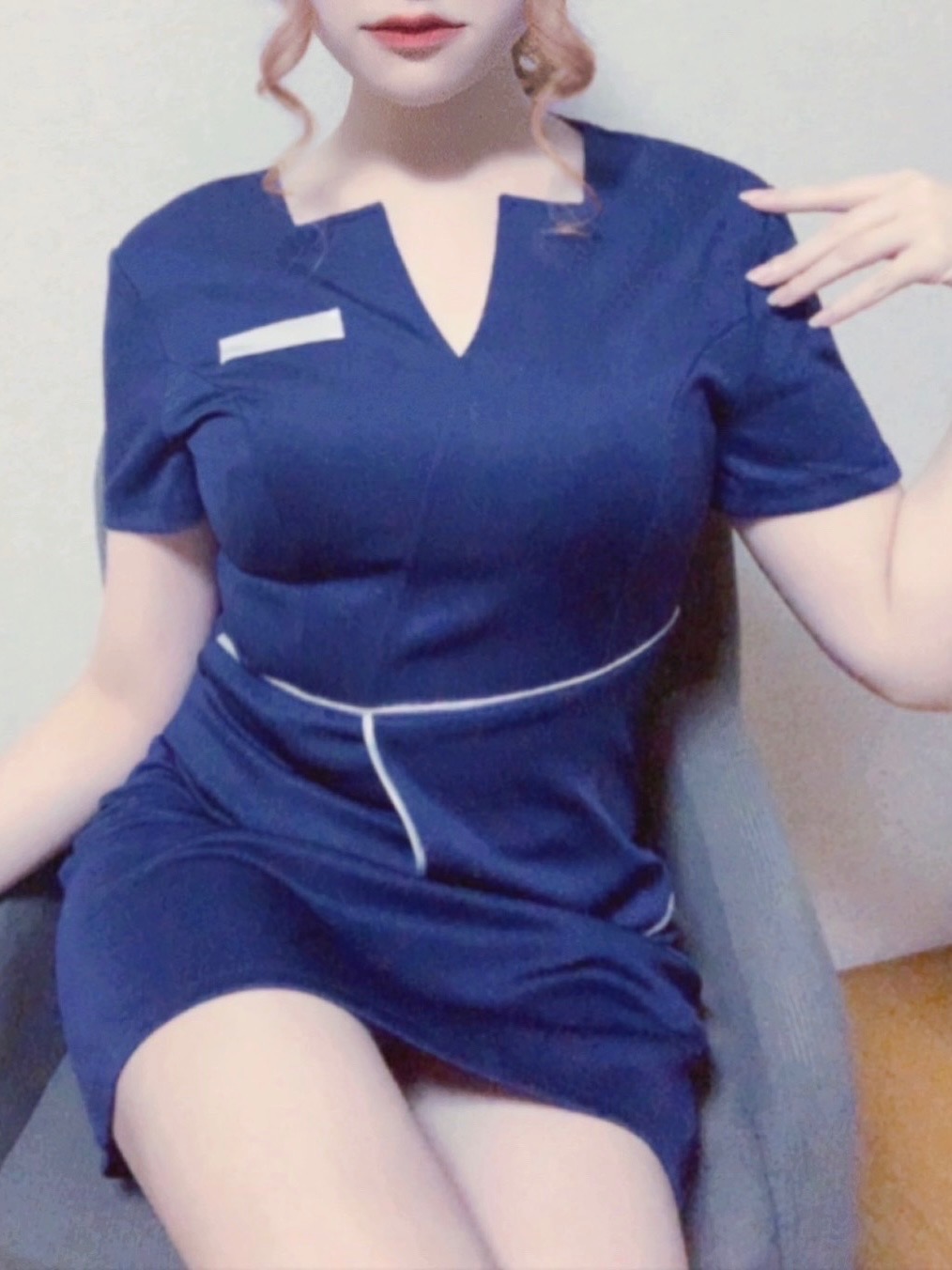みな